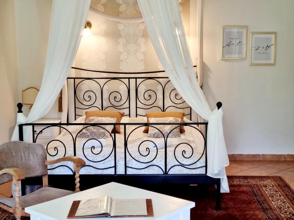 Villa Toscana Boutique 무르자시츨 외부 사진